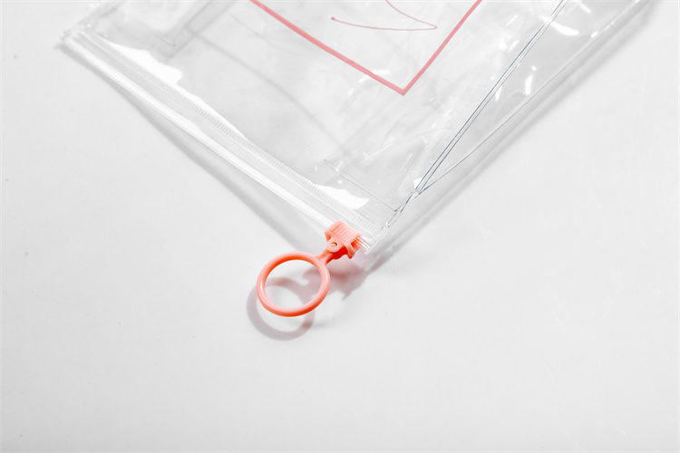 Clear PVC Stand Up Zipper Pouch for Comestic & Beauty Tools Packaging